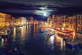 华体会hth-皮克的一步棋，当焦点之战沦为独角戏