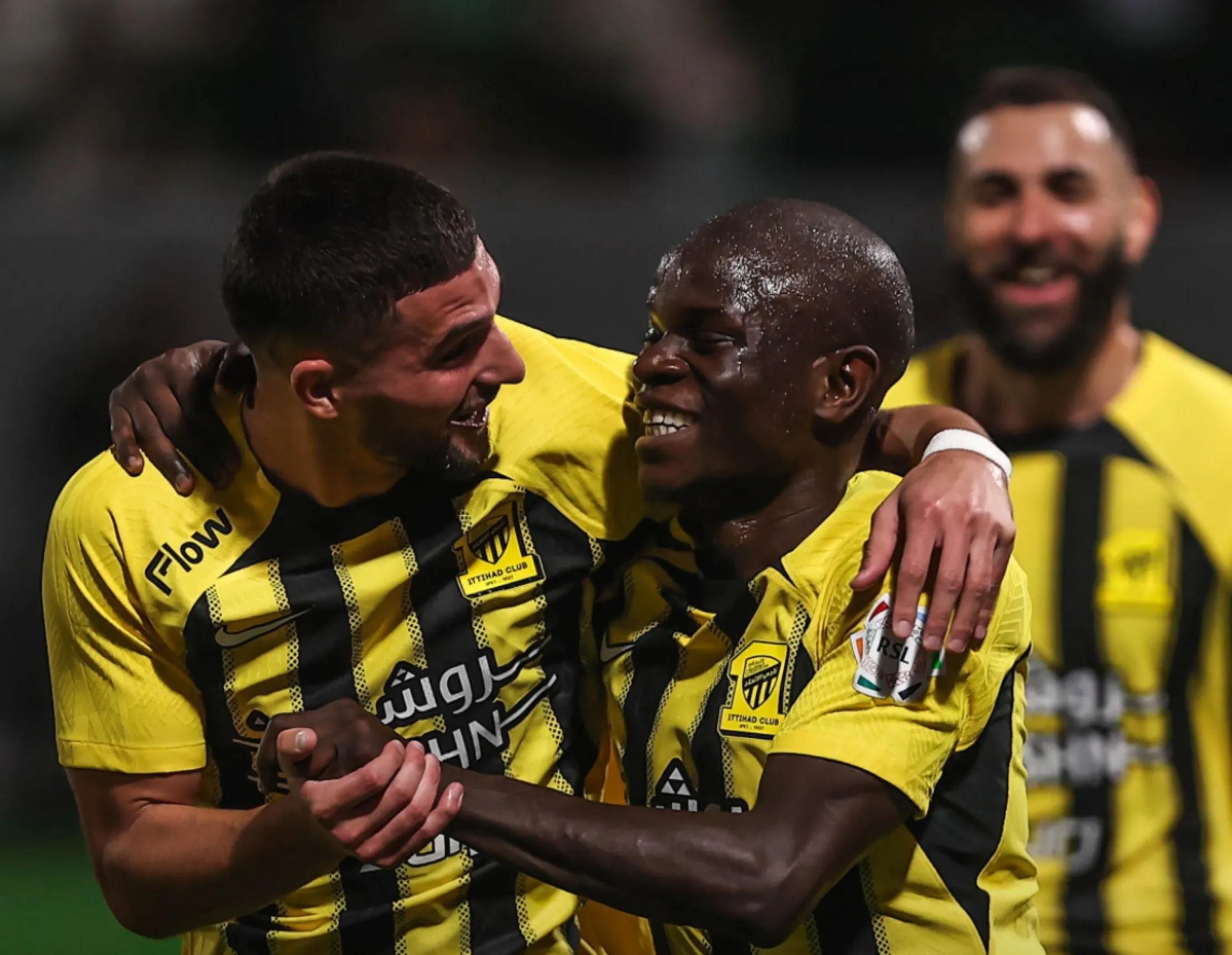 华体会下载-瑞士完胜勒沃库森，本泽马送出助攻  第2张