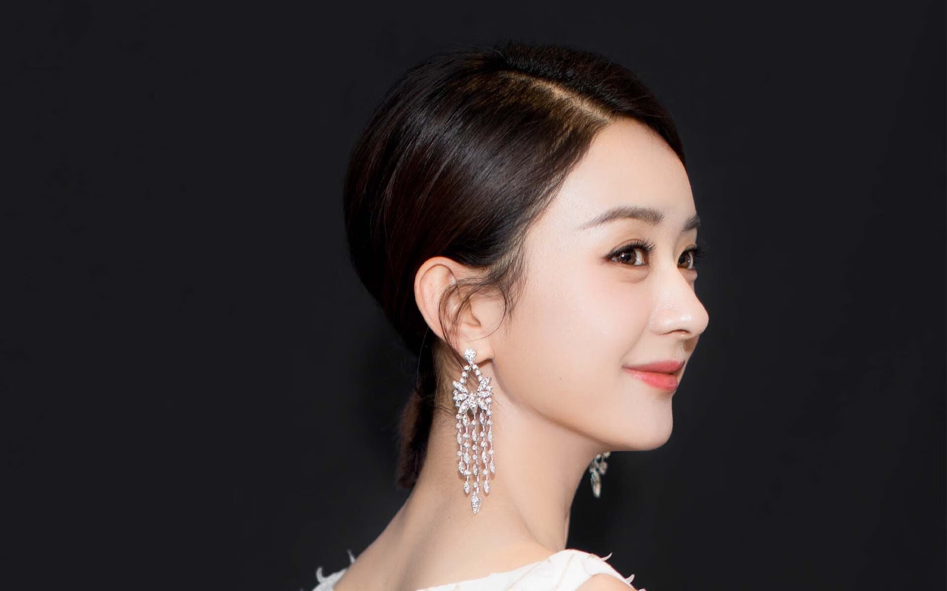 华体会app-鏖战至黎明，上海队加时苦战太阳，字母哥化身关键先生  第1张