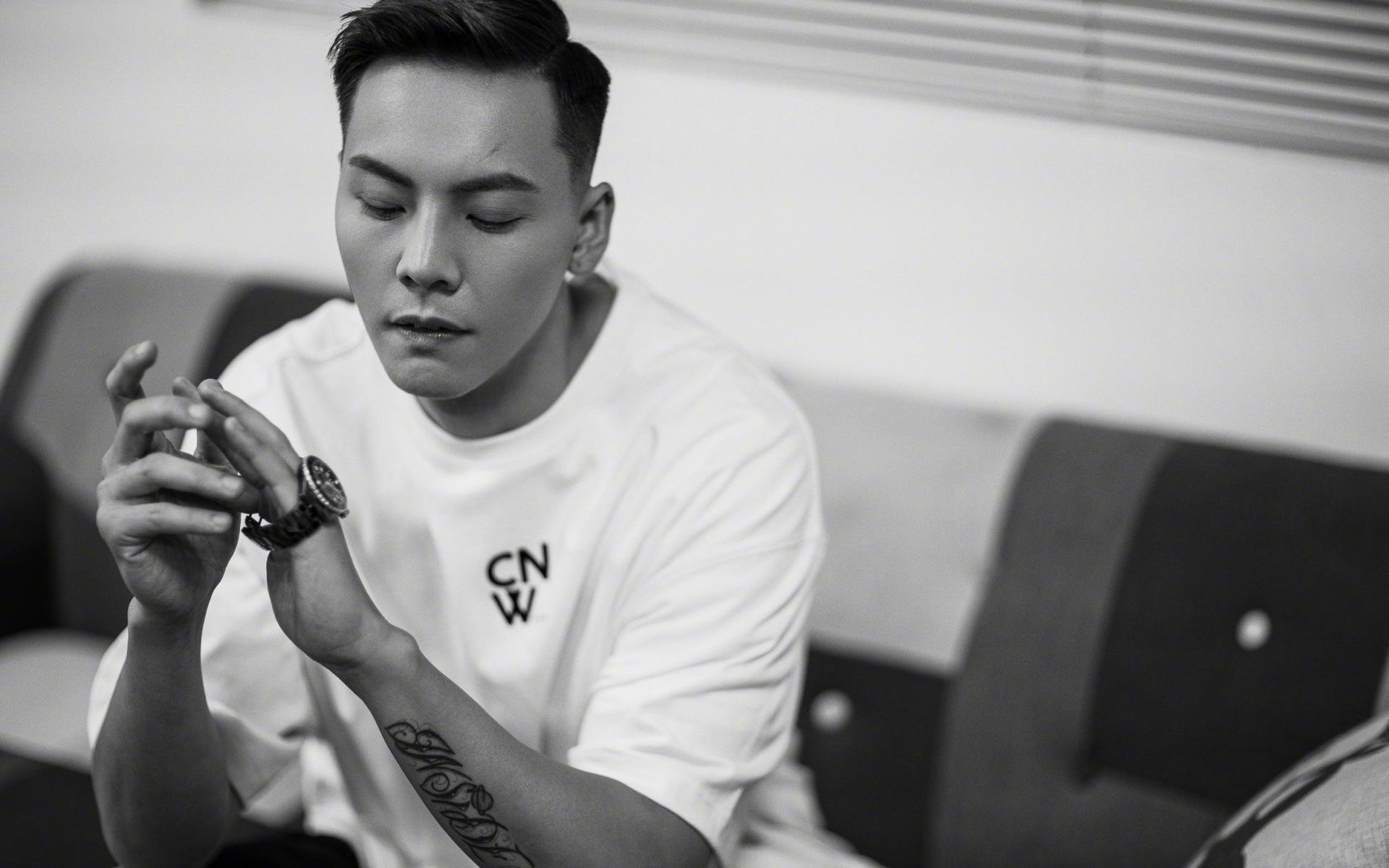 华体会登录-掘金强势击败76人，米切尔在全球排名战中独领风骚，体育史上的独特双重奏  第1张