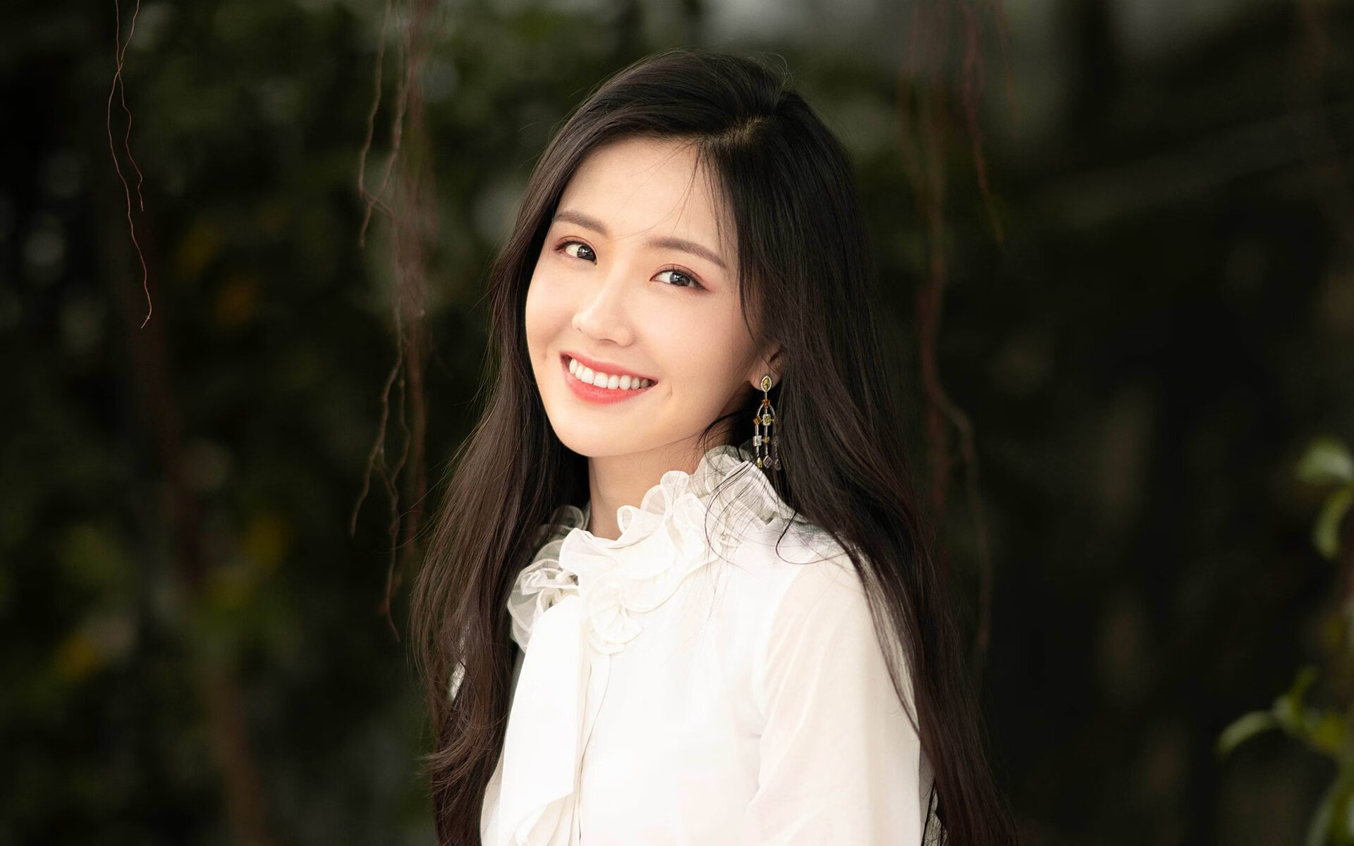 华体会app-篮球元宇宙首秀，深圳队数据洪流一波带走骑士，利拉德跨次元压制级掌控  第2张