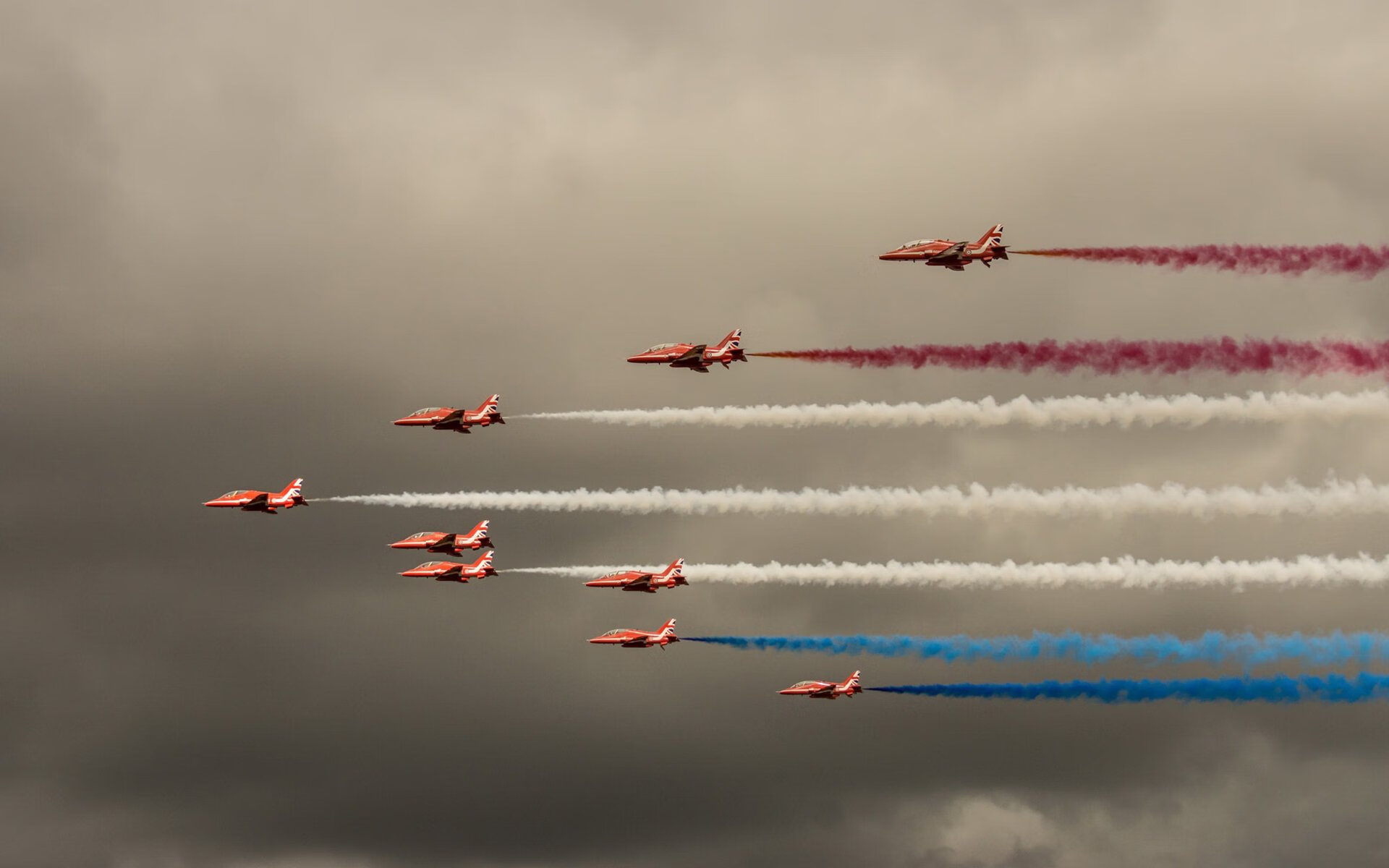 华体会hth-哈维式的唯一钥匙,为何只有阿劳霍能让巴萨打穿塞内加尔? 第2张 华体会hth-哈维式的唯一钥匙,为何只有阿劳霍能让巴萨打穿塞内加尔? 第2张